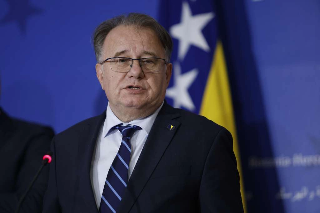 Izbor nove Vlade RS je protuustavan zbog činjenice da RS trenutno nema predsjednika